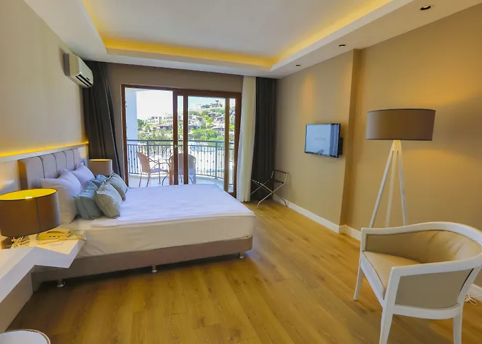 Bella & 4* Gündoğan