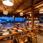 Hotel Bella & 4*