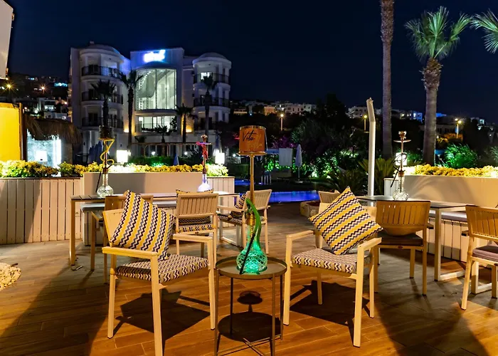 Hotel Bella & 4*